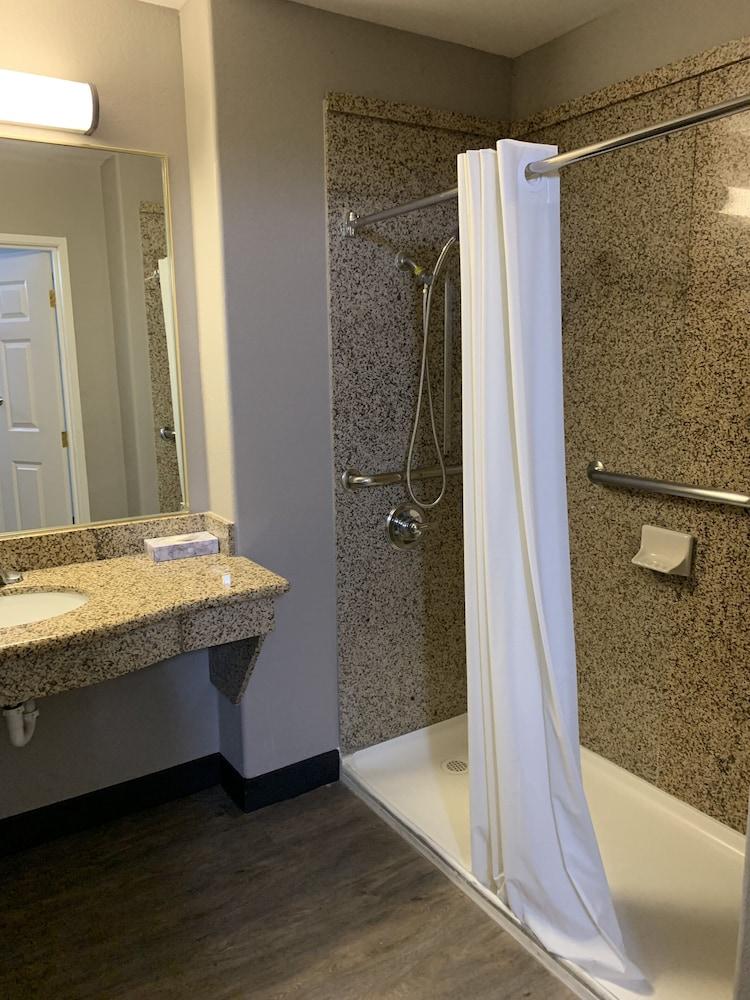 Hawthorn Extended Stay By Wyndham Hobbs Extérieur photo